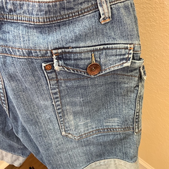 ARIZONA Jeans Vintage Cuff Shorts - Picture 6 of 8